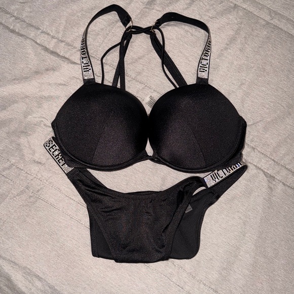 Victoria's Secret Black bling Bikini Set free gift included ! 🎁 💝 - Picture 11 of 16
